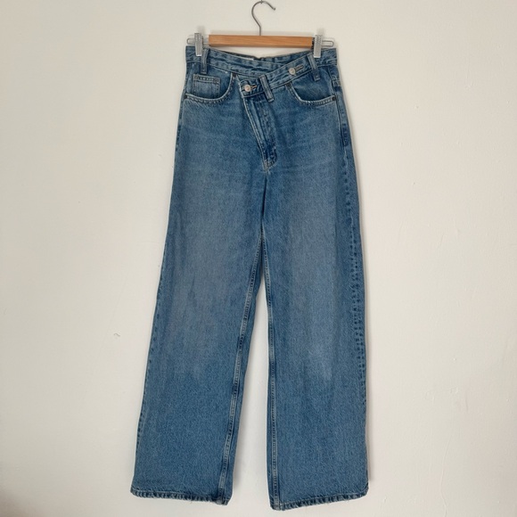 Zara Asymmetrical High-Waisted Blue Jeans - Picture 1 of 5